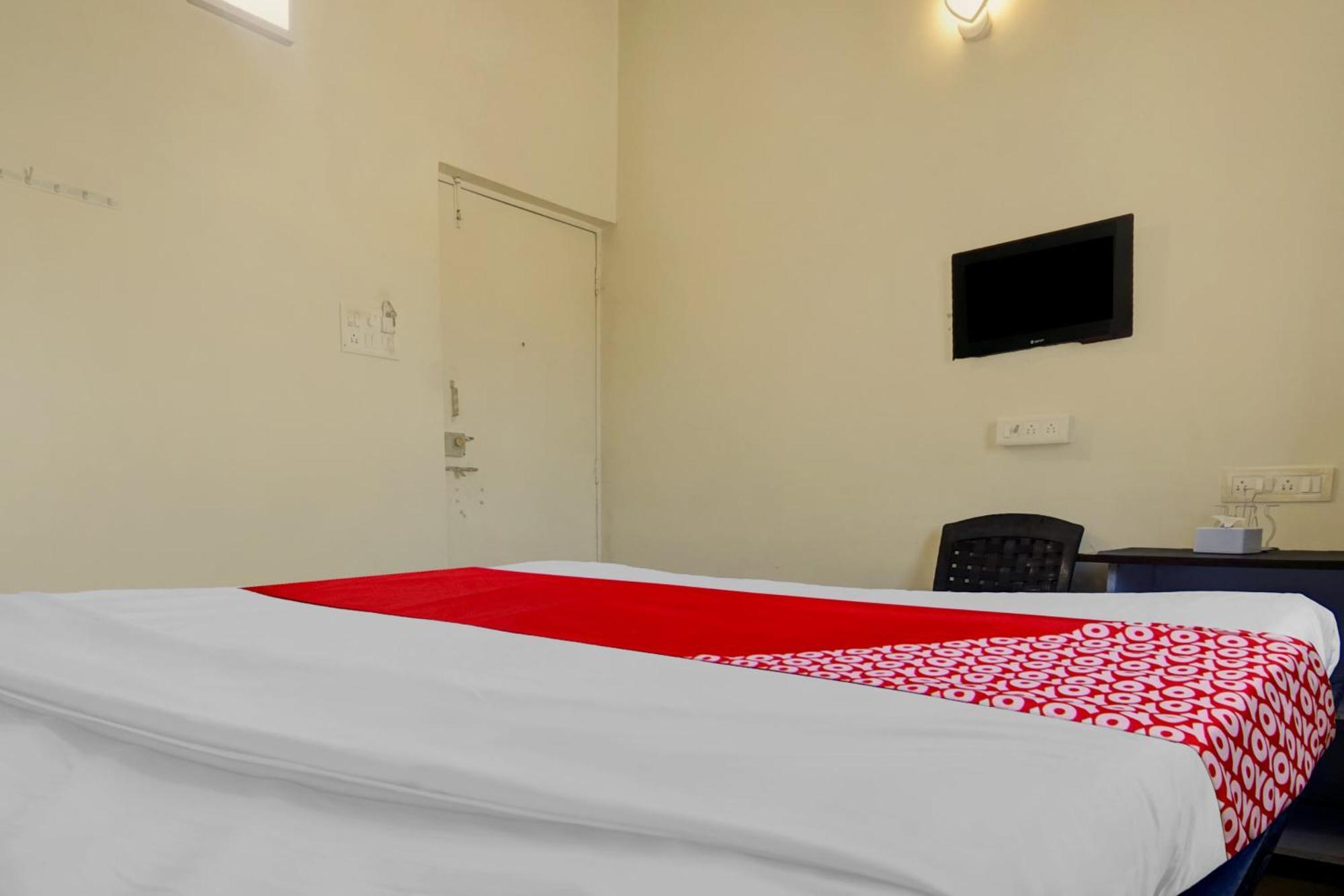 Hotel O Happy Homely Stay Sasvad エクステリア 写真